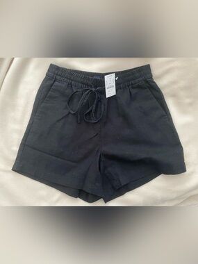 Women’s J.Crew Black Linen Shorts